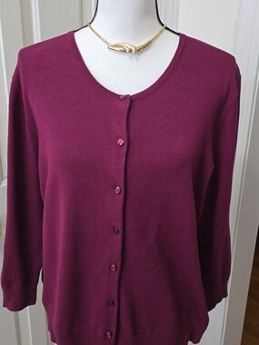 GNW BRAND WOMEN'S BURGUNDY FRONT BUTTON CARDIGAN SWEATER SIZE LARGE